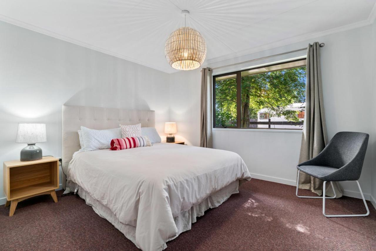 Rees On Reid - Arrowtown Holiday Home מראה חיצוני תמונה